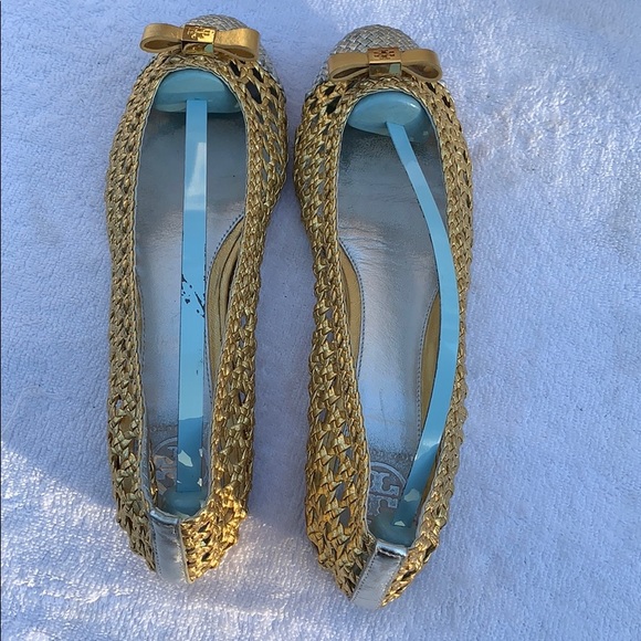 Tory Burch Carlyle Gold and silver flats - Picture 6 of 12